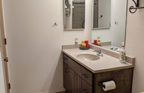 Corner Lake Getaway - Photo 7