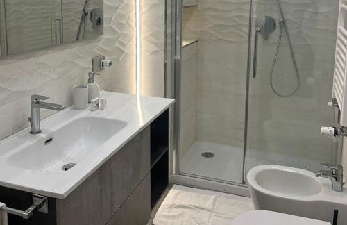 CASATI CENTRAL STATION Metro M1, M2, M3 - Photo 15