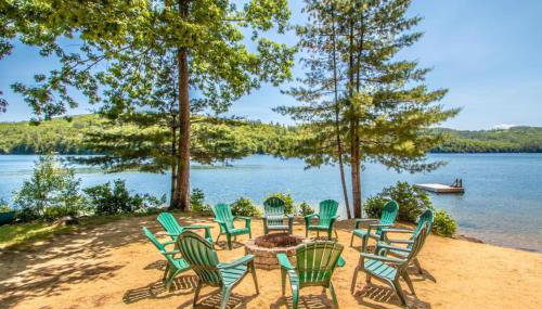 Waterfront 1-bedroom with deck - Photo 4