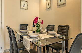 City Center Apartment in Marbella - Photo 12