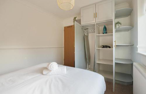 Tapton View - Modern Stay Near Chesterfield Town Center, Train Station & the Peak District - Foto 28