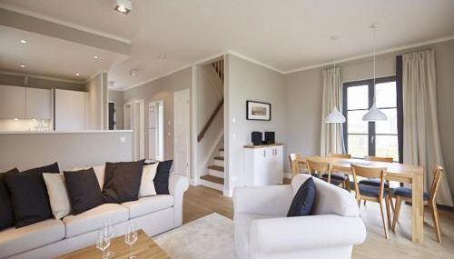 Reetland am Meer - Premium Reetdachvilla mit 3 Schlafzimmern, Sauna und Kamin E18 - Foto 2