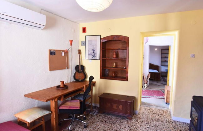 2 Bedroom Art House in Kavala - Foto 4