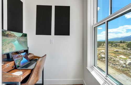 Whitewater Villa - 5BR Luxury Retreat with Hot Tub - Foto 29