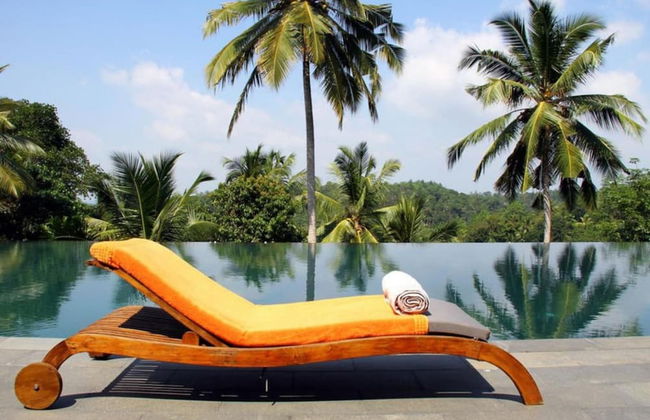 Luxurious 07 Bedroom Hilltop Villa With Private Gym - Photo 13