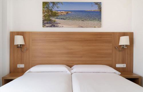 R2 Cala Millor - Foto 32