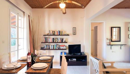 Villa Apleton - Photo 2