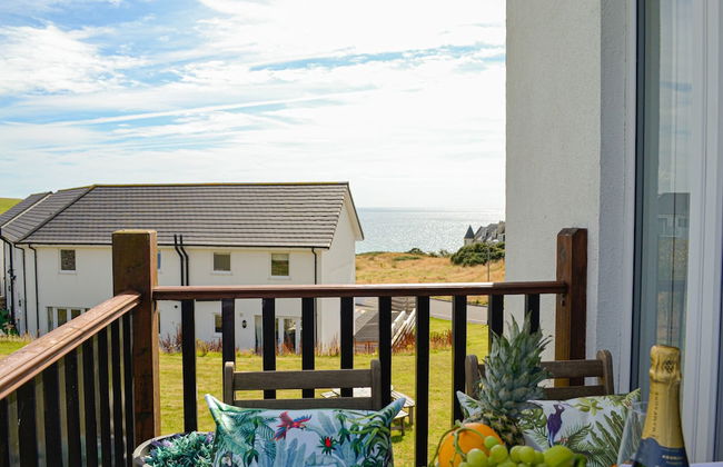 Self Catering at The Fairways - Photo 56