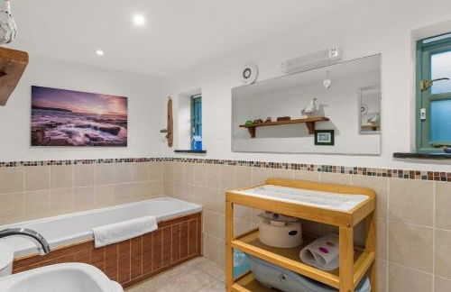 Park Court Barn Trefin - Foto 57