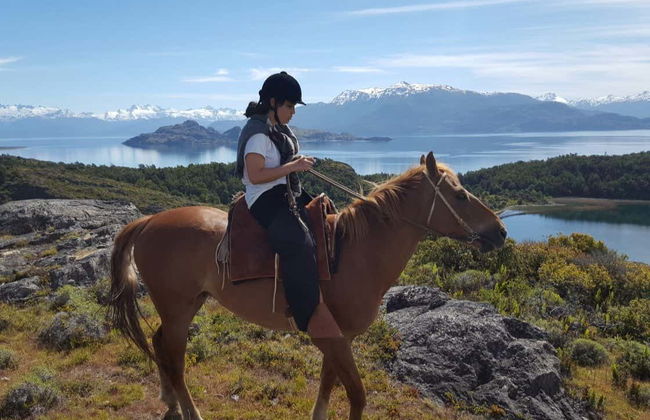 Horseback Riding in Mallín Grande - Foto 6