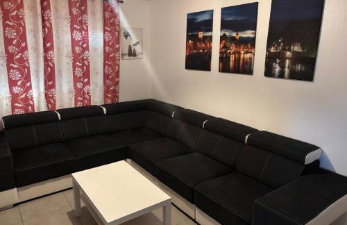 Maison chaleureuse Calme et tranquillité assurés Parking privé - Photo 2