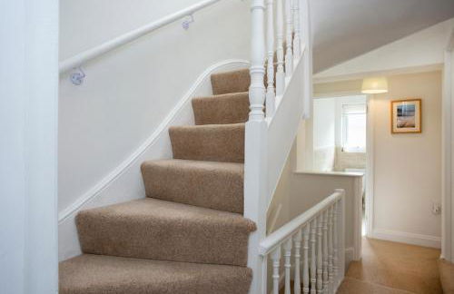 Holmdale House - Photo 24