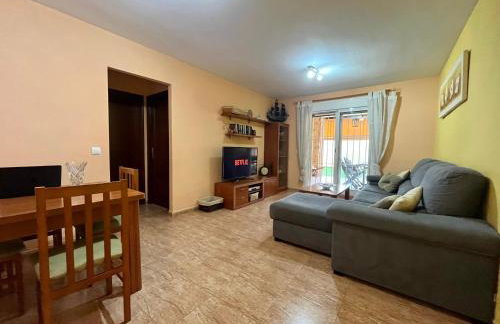 Almerimar Amplio Apartamento de 3 Habitaciones con Piscina, pista de padel, futbol y Garaje Cubierto para 2 Coches en Altas Entinas - Foto 42