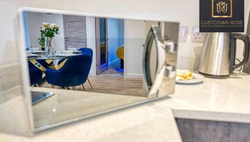 Two bedroom - Central Peterborough - New Year Discount - Foto 3