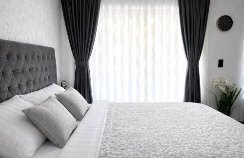 Serenity Luxe studio - Free Parking, Self check-in - Foto 9