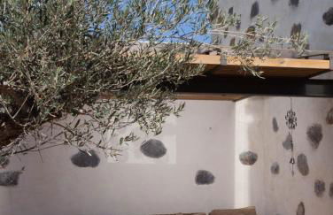 Historic Canarian House, Private Heated Infinity Pool, BBQ, WIFI + Panoramic Ocean Views - Foto 8