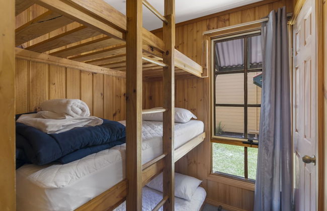 Wairo Beach Holiday Park - Photo 13