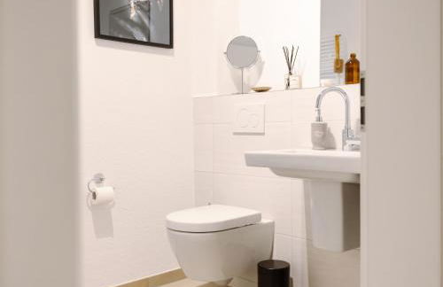 Lio Suite Deluxe Apartment Küche Terrasse Parken Netflix - Foto 20