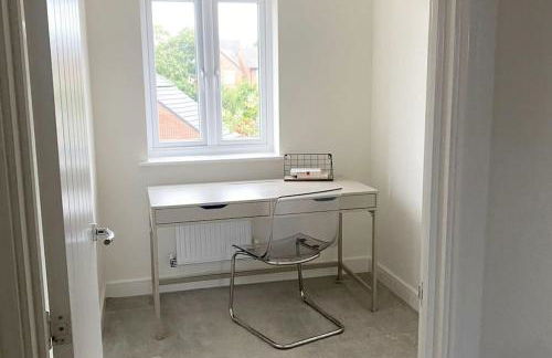 Modern 3 Bed Property Winsford - Foto 2