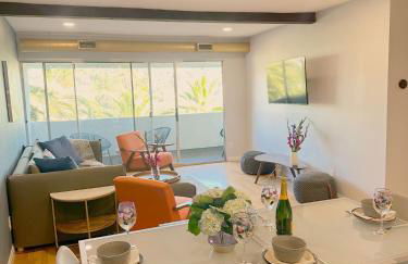 Echo Lake view condo - newly renovated - centrally located - Photo 31