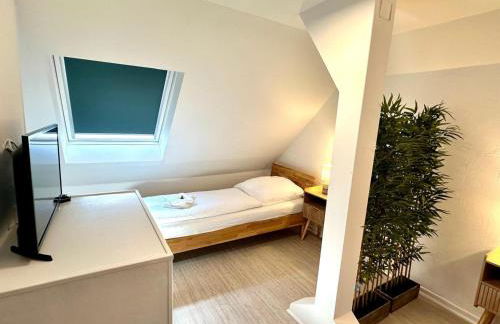 Relax Home Eschweiler Sauna & Gemütlichkeit, WLAN, Netflix, Kingsize Betten, Enspannung - Foto 21