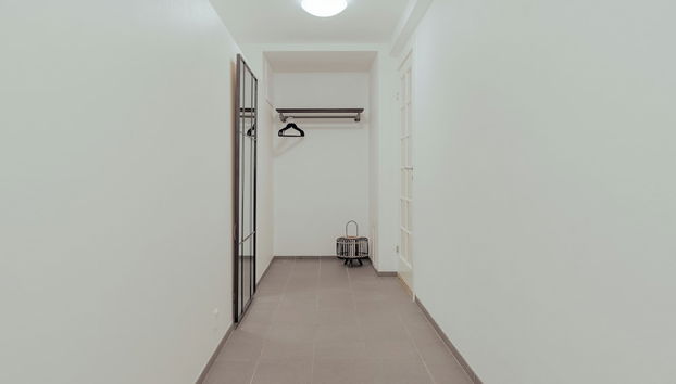 Entrada (vista interior)