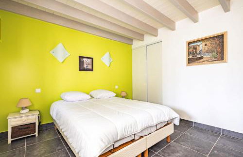 Maison Agréable avec Jardinet - Foto 9