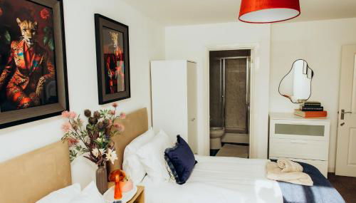 Bromley Stylish Modern Escape 2 Bed Apartment - Foto 2