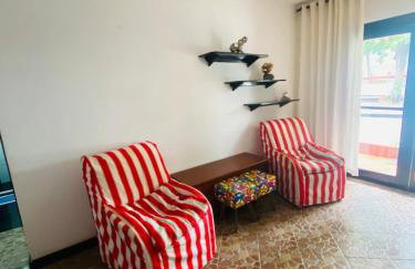 Cantinho de Vó em Itaúna - Passos da praia na melhor localização com Ar Condicionado e estacionamento - Foto 24