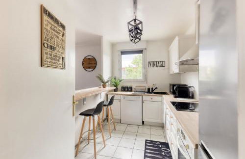 L'îlot Zen- Idéal pour famille-Groupe-Pro-Double Parking-highwifi-Aeroport Orly 8min-Paris30min - Foto 22