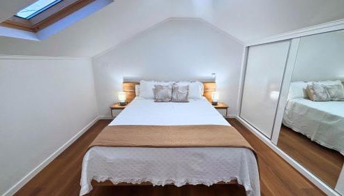 Sophia House By Sam Houses - Photo 3