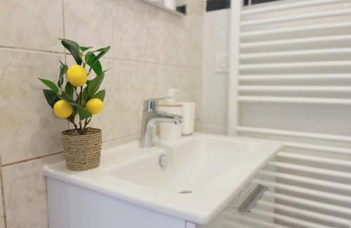 Terrazzo - Appartement 6 personnes - Check in h24 & Wifi - Foto 26
