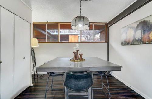 4BR Cabin Mountain Views with Fireplace - Foto 52