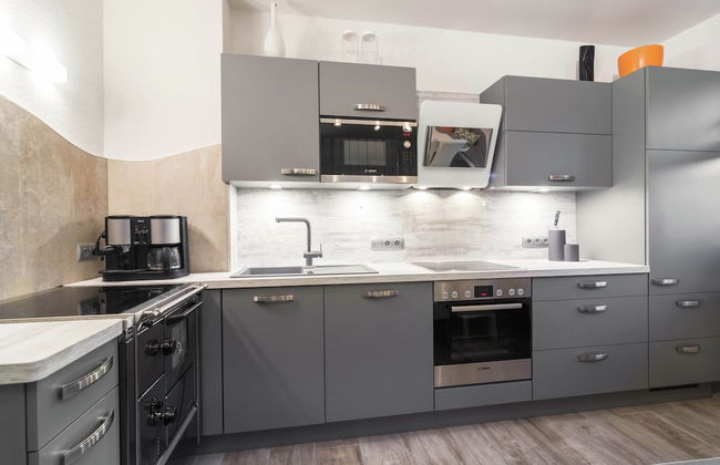 Holiday Home in Rennweg Near Ski Slopes - Photo 13