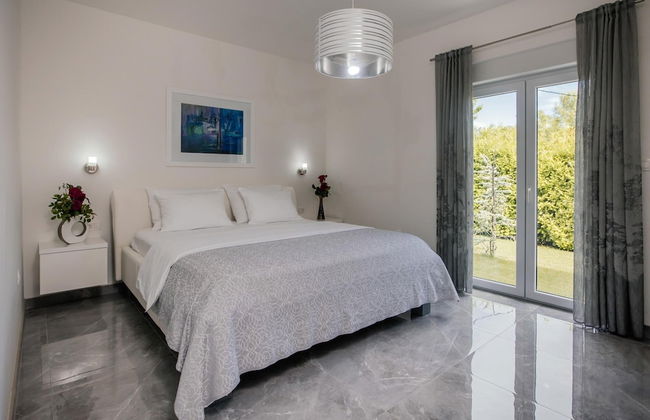 Villa in Imotski Near Blue & Red Lakes - Foto 2