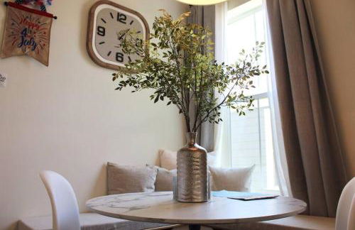 Cute and Cozy Comfy Birds Junior Cottage - 1 mile to Dwntn Ocean Springs, near Beach with Golf Cart - Foto 28