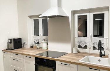 Czerwone Drzwi - Foto 14