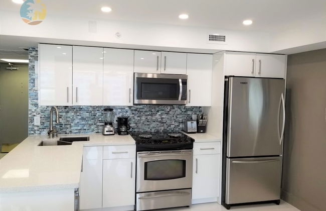 Alexander 1003 4 Bedroom Apts by RedAwning - Foto 17