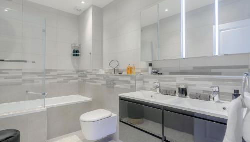 Notting Hill & Hyde Park EXCLUSIVE WEST-END SERENE DESIGNER FAMILY HOME 5Bed4bath - Foto 5, towels