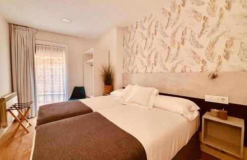 Apartamentos Adarve Centro histórico - Photo 42