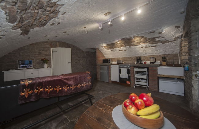 The Priory Cellars Abbots Leigh - Foto 7