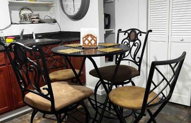 2 BR Homestay Basement Falls Church - Foto 12