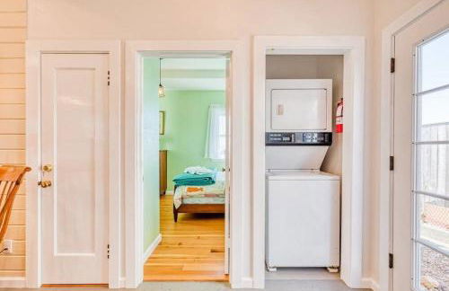 The Lookout! Stunning Views!! Walk to Beach! BBQ! Fast WiFi!! Dog Friendly! - Foto 35