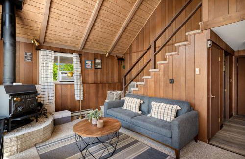 Mountain cabin w hot tub, fire pit & pet-friendly - Foto 13