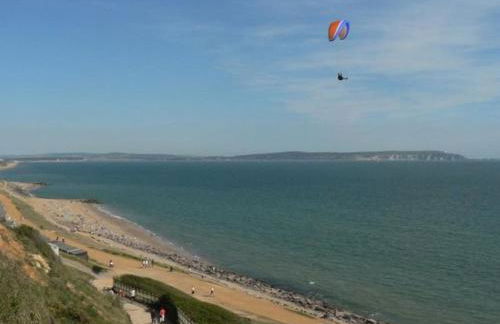 Luxury Ocean Playroom SEA SALT CHALET - Photo 33