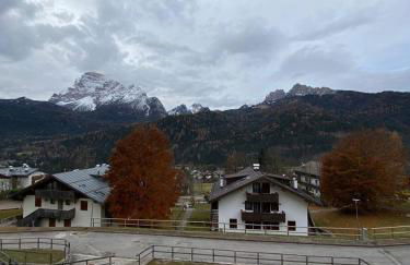 Chalet Panorama Dolomiti vicino piste, centro e Cortina - Foto 33