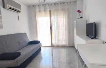 Acogedor apartamento en Daimús a 150 metros de la playa con parking privado y piscinas comunitarias - Foto 3