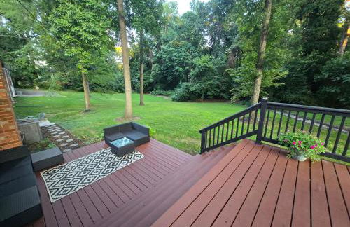 Spacious, Renovated, 5-bedroom Retreat, Near I-85 - Foto 11