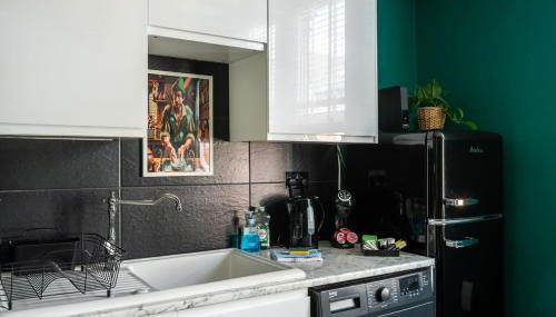 Spacious 4-Bed Apartment · Sleeps 6 · City Centre - Foto 5, Other