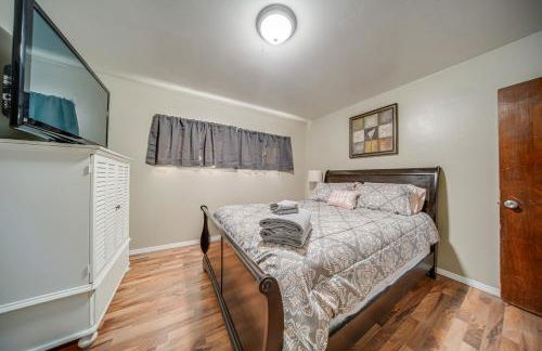 Ashtabula Home Rental - 2 Mi to Lake Erie, Beaches - Foto 11